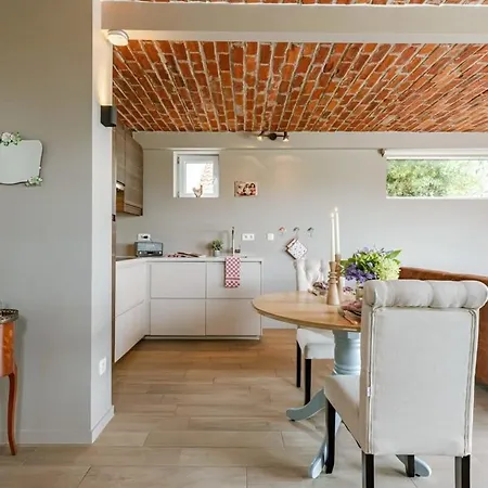 Huswell - Charming House 