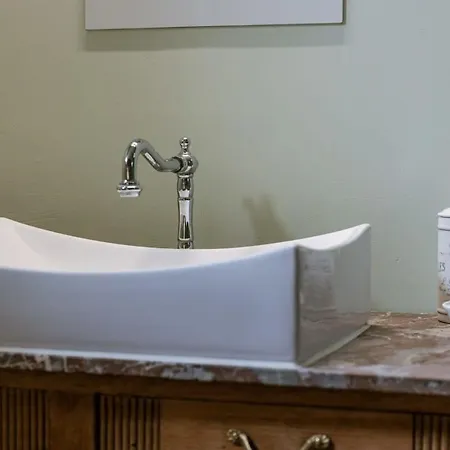 Huswell - Charming House 